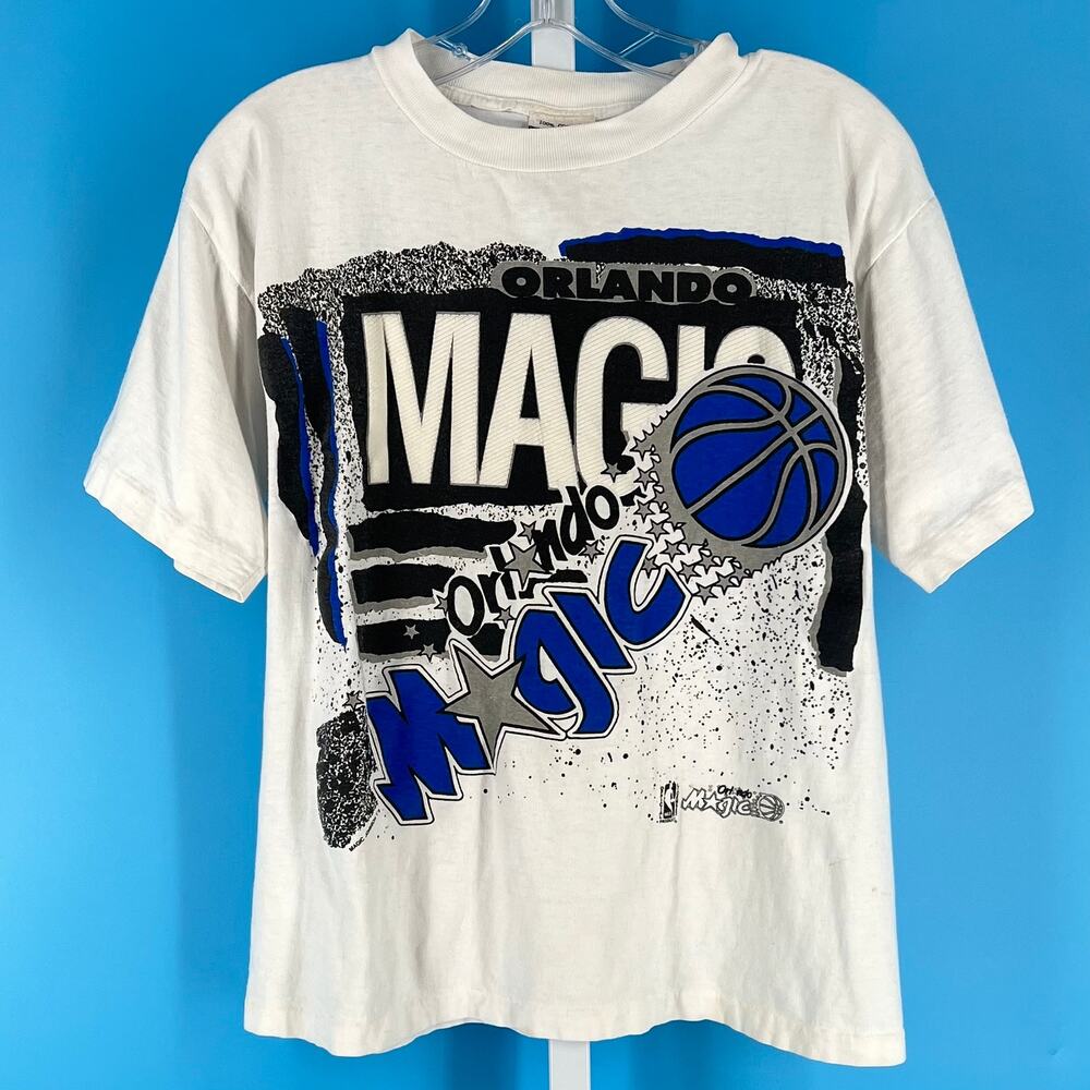 90s Orlando Magic NBA Magic Johnson tshirt 1990s vintage